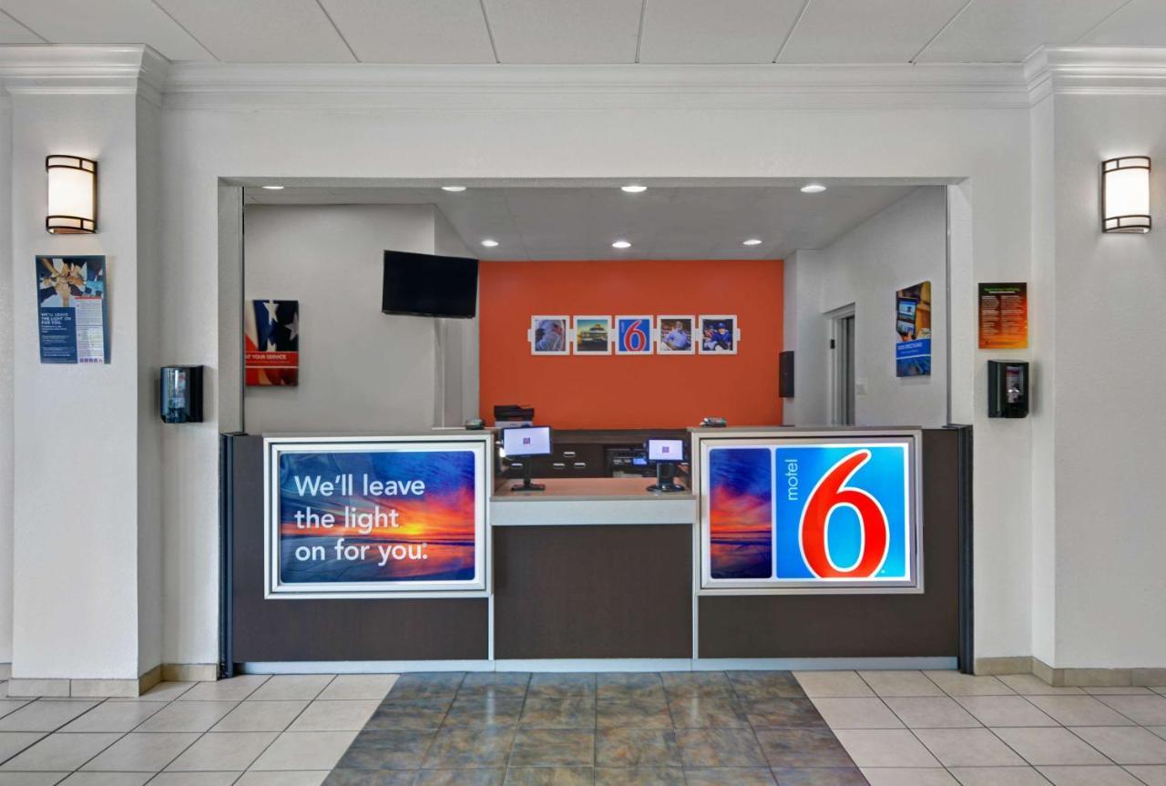 Motel 6-Cutler Bay, Fl Eksteriør billede