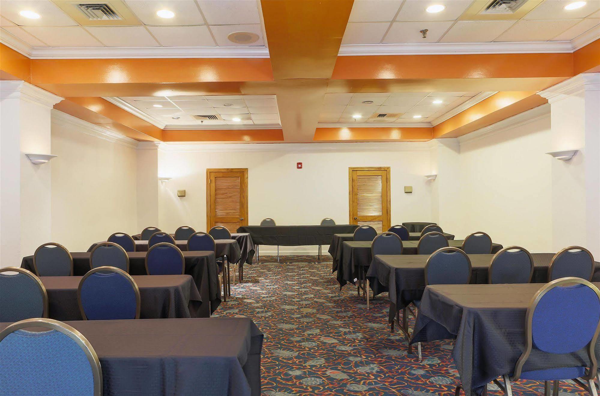 Motel 6-Cutler Bay, Fl Eksteriør billede